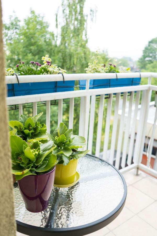 Rainbow Z Prywatnym Parkingiem Apartment Bielsko-Biała Ngoại thất bức ảnh