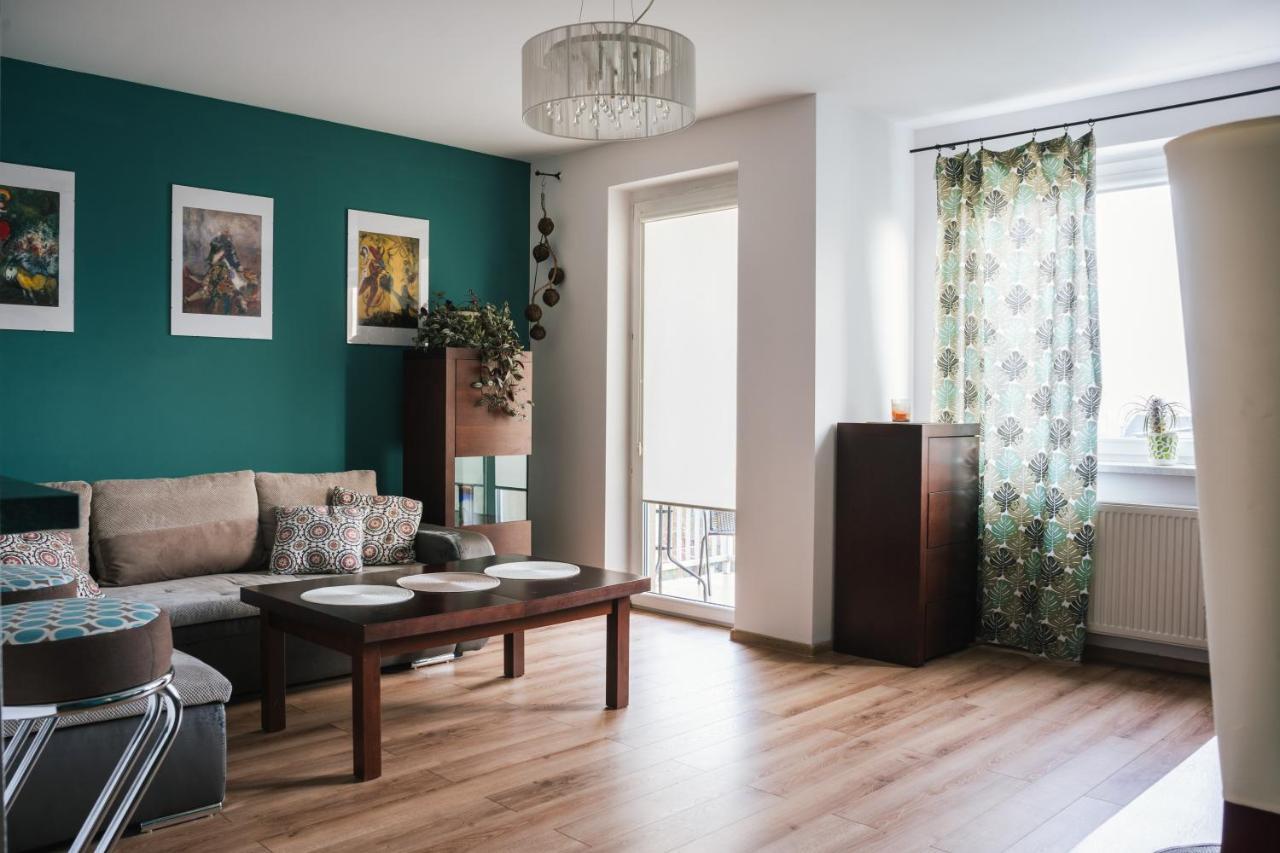 Rainbow Z Prywatnym Parkingiem Apartment Bielsko-Biała Ngoại thất bức ảnh