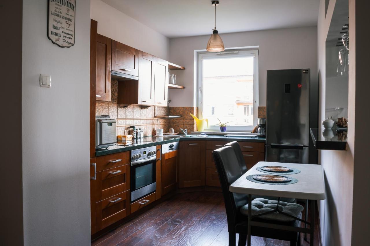 Rainbow Z Prywatnym Parkingiem Apartment Bielsko-Biała Ngoại thất bức ảnh